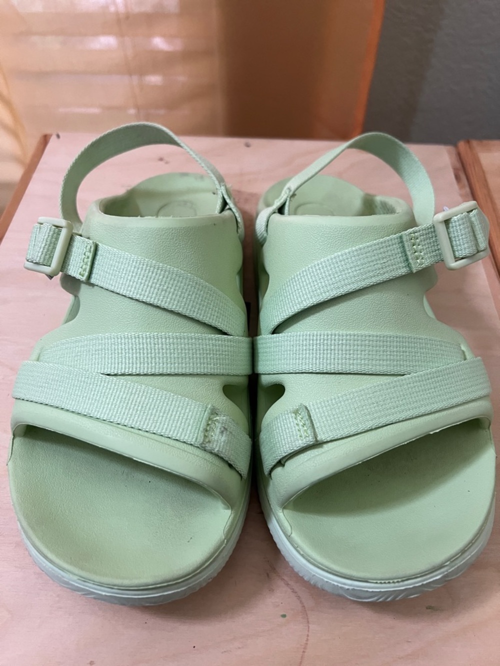 Chaco Light Mint Green Strappy Platform Sandals pre-owned